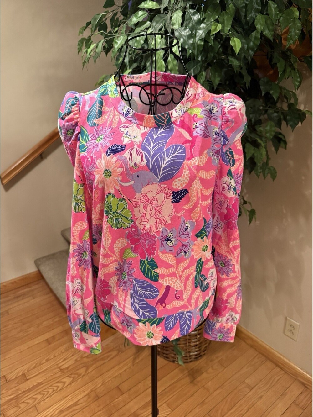 Lilly Pulitzer Jansen Sweatshirt in Pink Isle Best Of Friends Size XXS NWOT